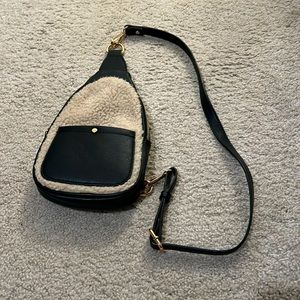 Mali Lili Sling Bag